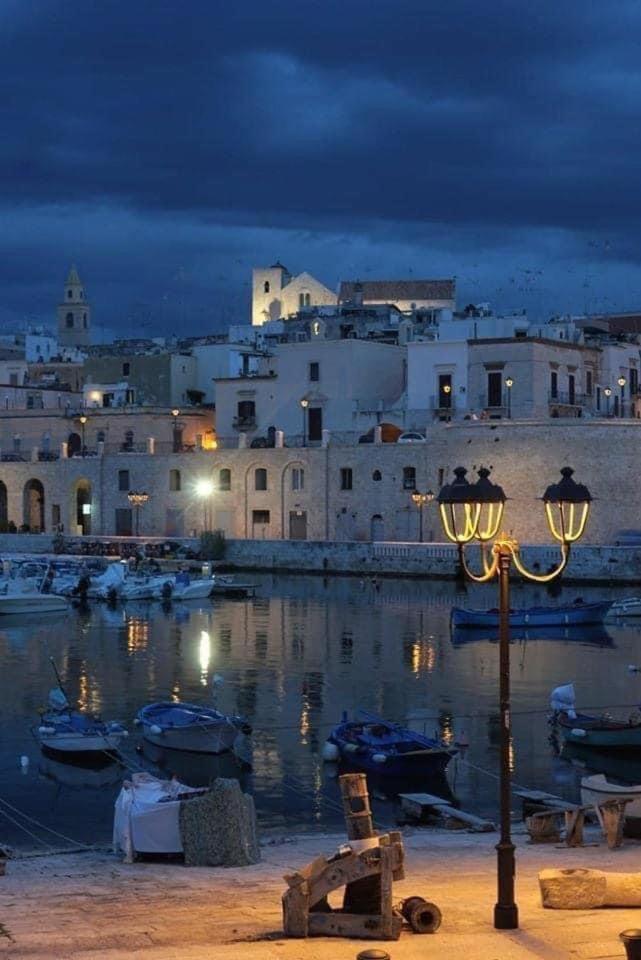 La Torre Di Dama Villa Bisceglie Eksteriør bilde